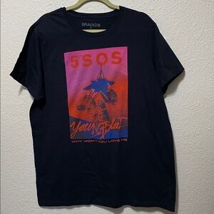 BRAVADO Men's 5SOS Black Tee Shirts. Good Condition. Size  XL. Lot Of 2 Shirts.